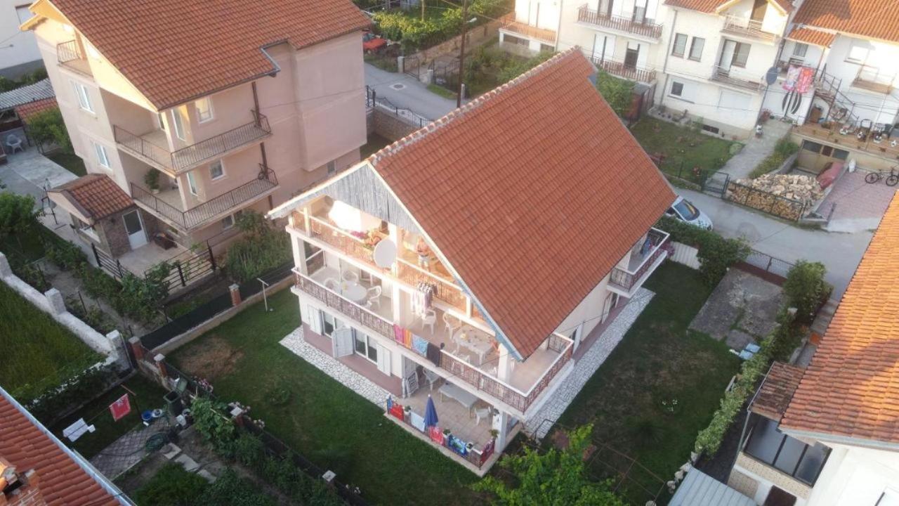 Villa Lakeview Paradise Peštani 외부 사진