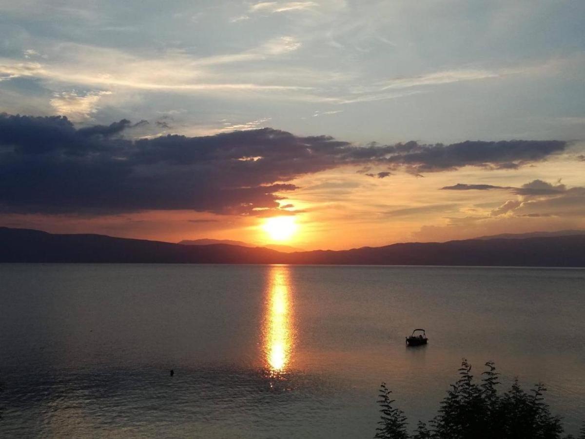 Villa Lakeview Paradise Peštani 외부 사진
