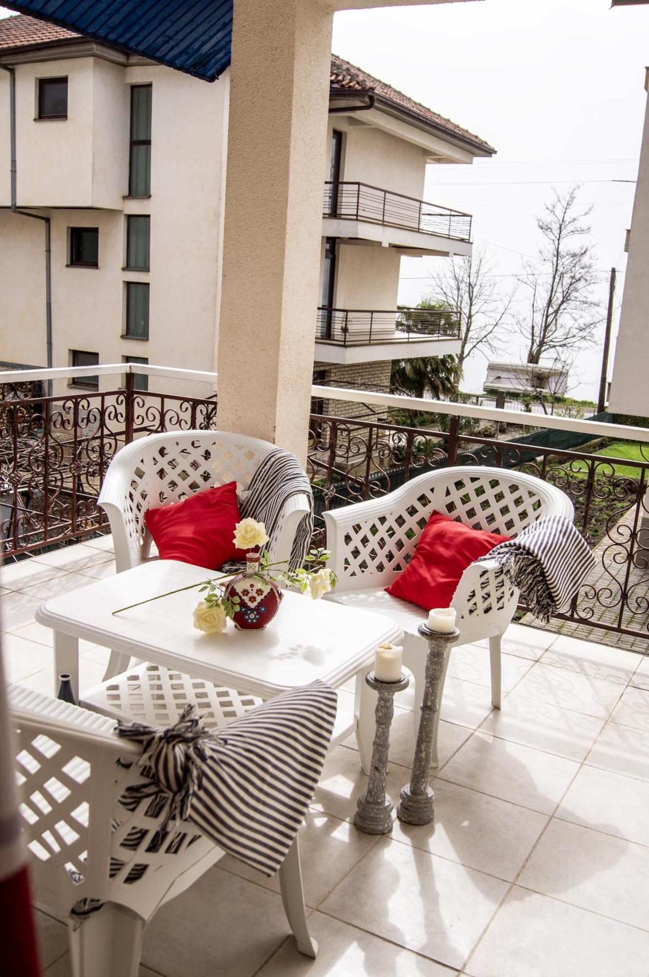 Villa Lakeview Paradise Peštani 외부 사진